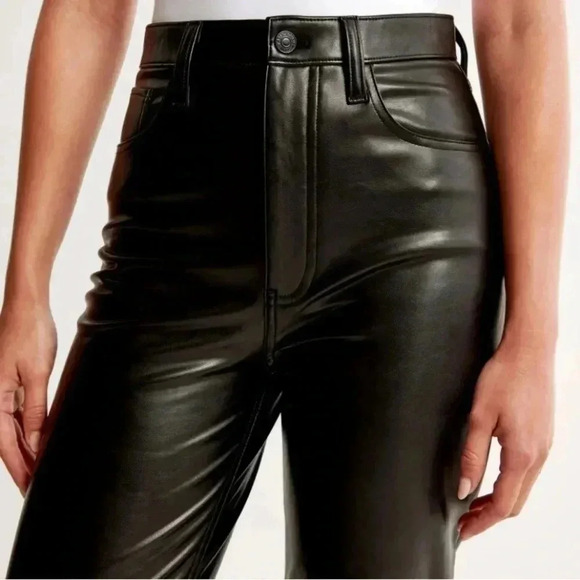 NWT Abercrombie & Fitch vegan leather 90’s straight ultra high rise pants 35 /20 - Picture 5 of 8